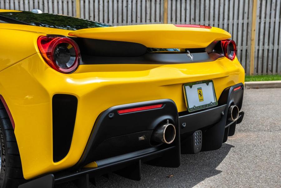 Детали экстерьера Ferrari 488 Pista 2019 года  (фото 7 из 53)